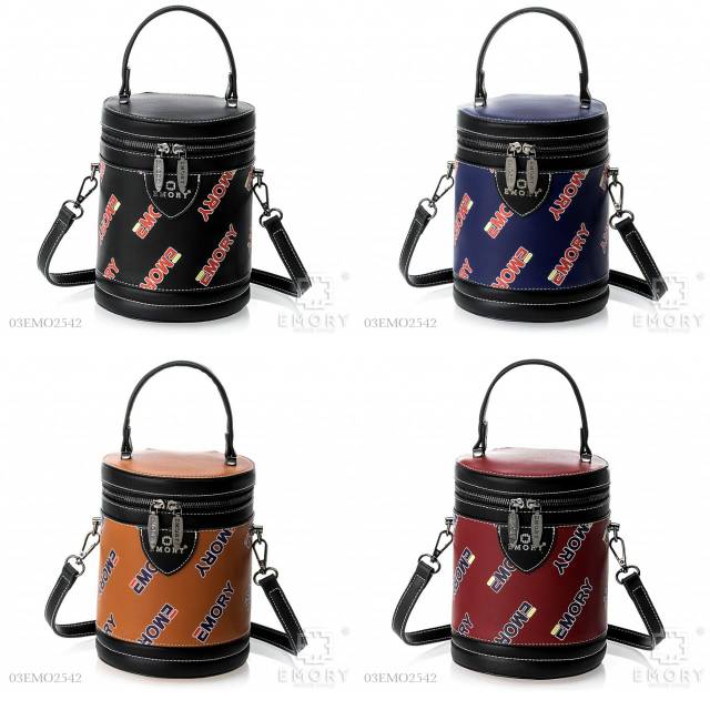 Emory jenner sling bag