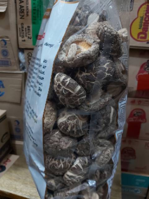 Jamur Shitake Kering / Dried Mushroom 100gram