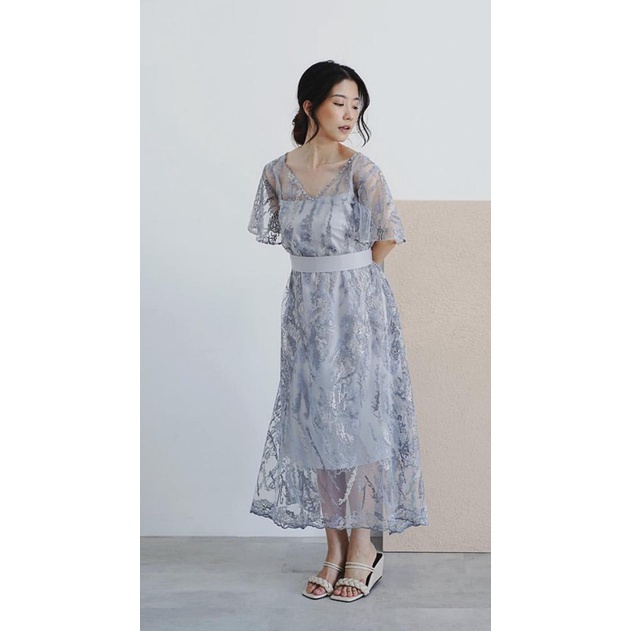 monica silver dress / dress pesta abu abu