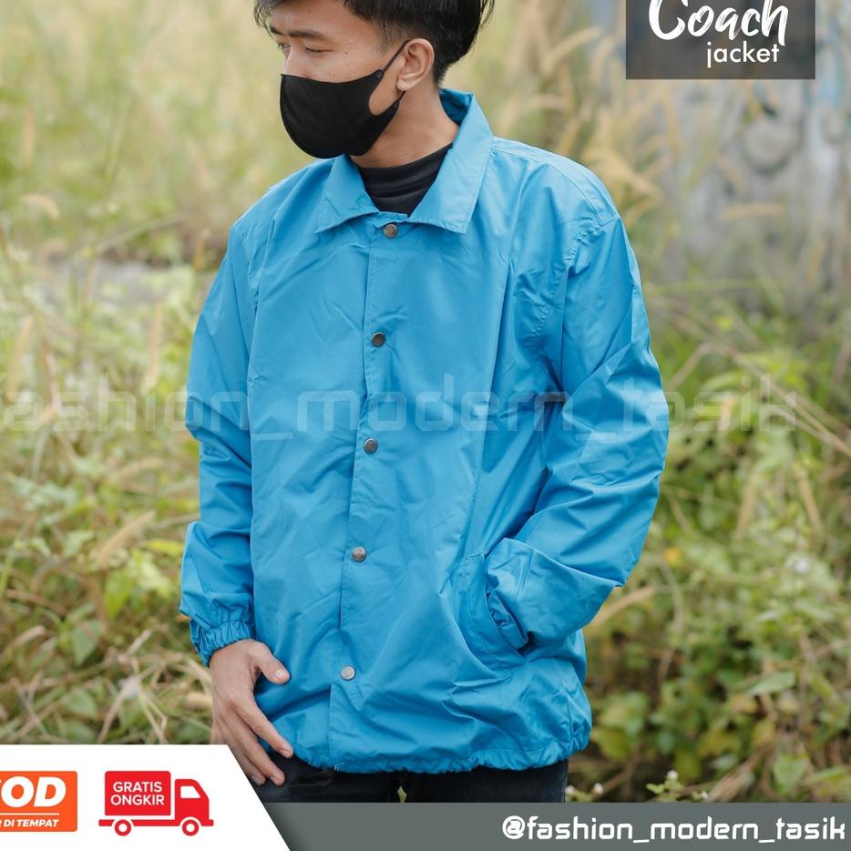Tidak Diragukan.. jaket coach/jaket coach polos/jaket taslan pria/jaket waterproof pria/jaket outdoo