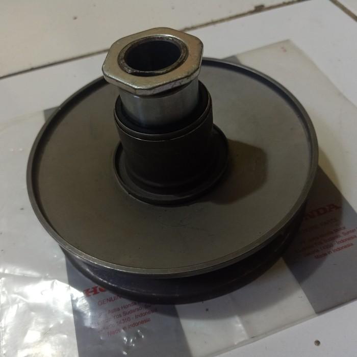 pully pulley cvt sleading movable driven honda Beat fi esp K81