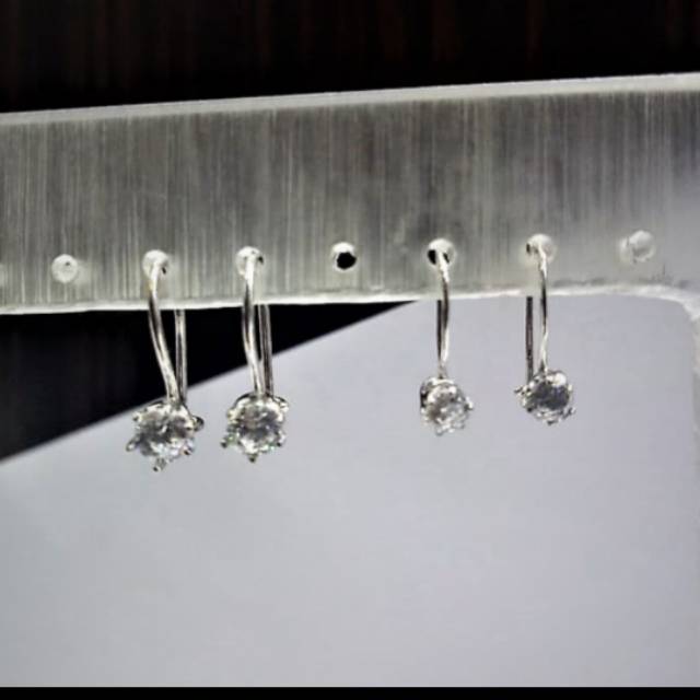 Anting Model Desy Sircon, Emas putih 750,Berat 1 gram