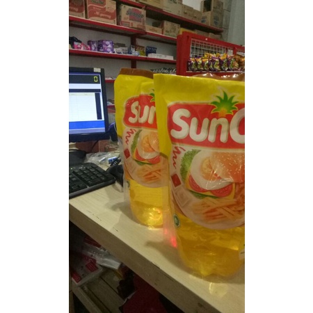 

sunco minyak goreng 2 liter