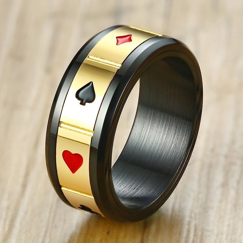 Cincin desain poker stainless steel bermata emas dan hitam yang dapat diputar Perhiasan fashion pria dan wanita