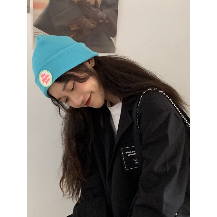 Topi Kupluk Rajut Motif Tulisan Gaya Korea Untuk Wanita