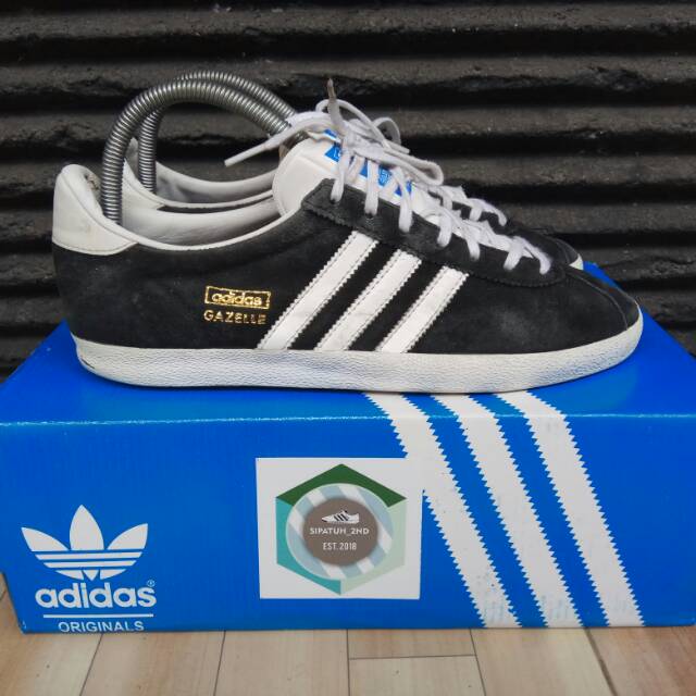 adidas gazelle shopee