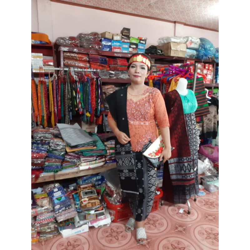 SONGKET BATAK HITAM SUTRA HONGKONG HITAM TENUN SIANTAR BAWAHAN KEBAYA PESTA BATIK TENUN SARUNG HITAM