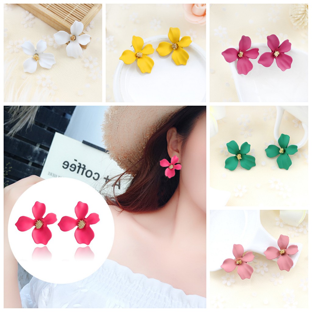 1 Anting Tusuk Motif Bunga Aksesoris Fashion Anting Wanita