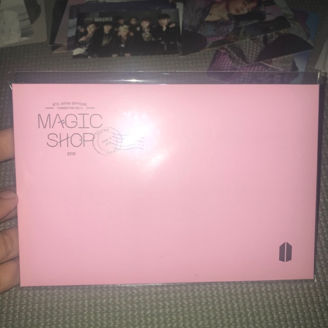 Lenti Muster Magic Shop Japan BTS