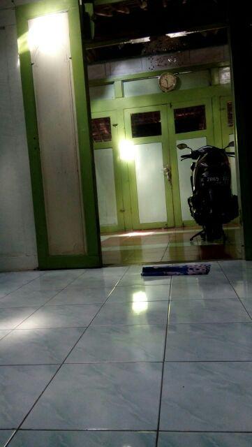 Terlaris!!! Grosir Sofa Set/set Tamu / Sarung Bantal Sofa 40x40 Taplak Meja Motif Red Carnation