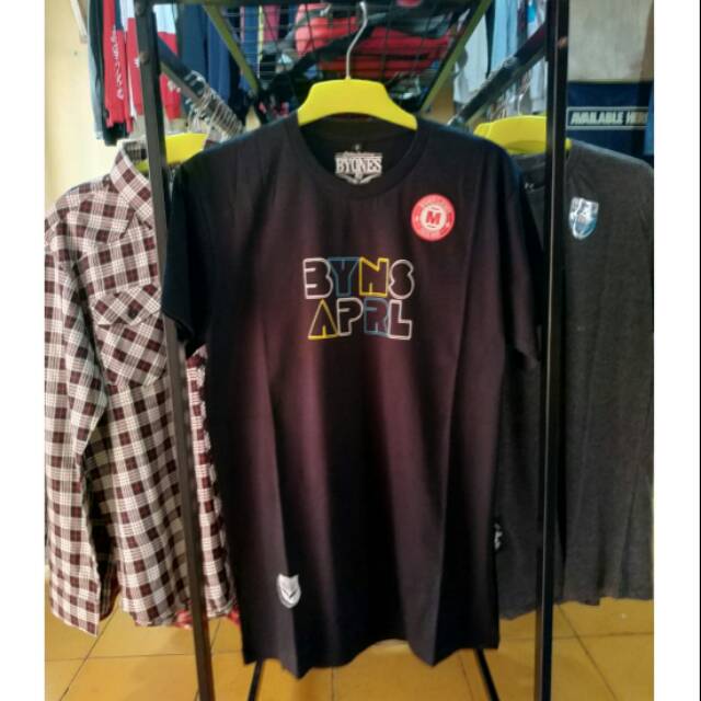 T_shrt Glow in the dark Byones size M