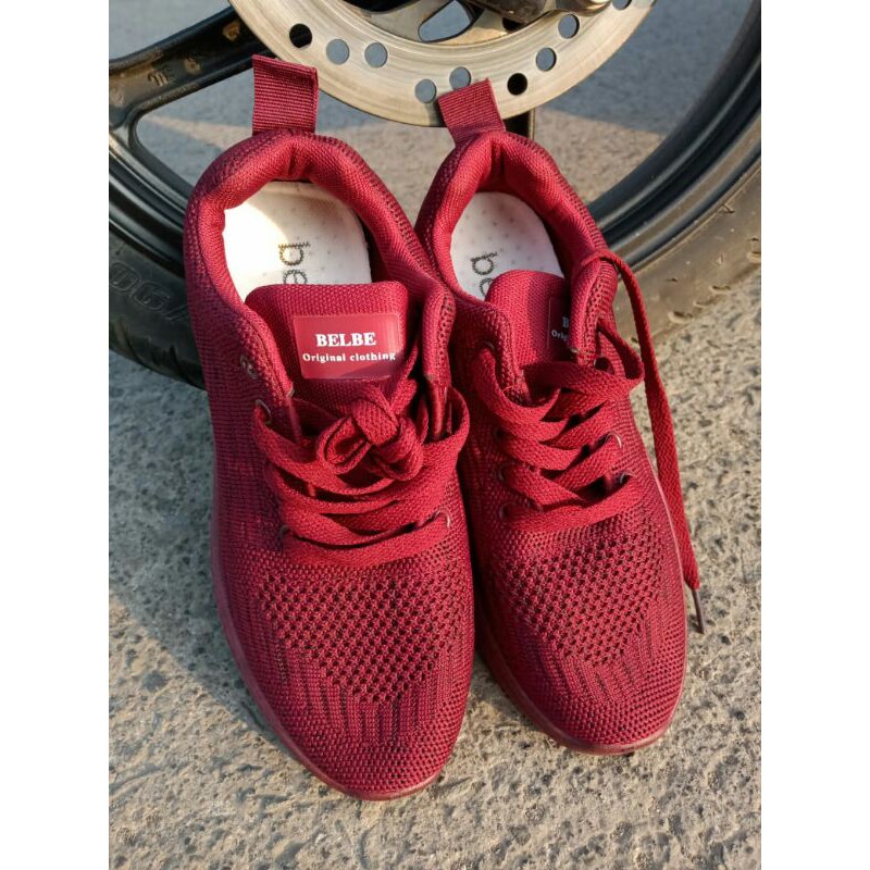 Sepatu Belbe untuk Wanita dan Pria Warna Merah