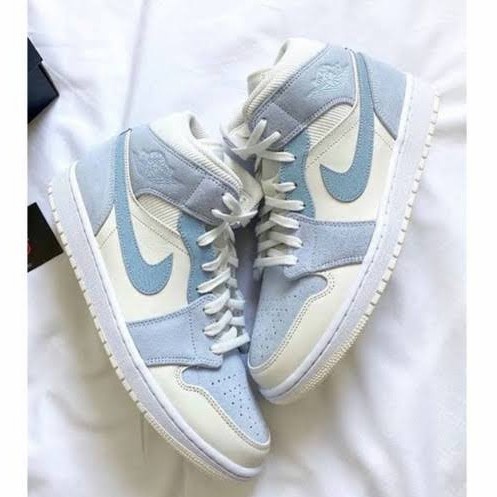 SEPATU WANITA NIKE AIR JORDAN 1 MID MIXED TEXTURES BLUE - 36