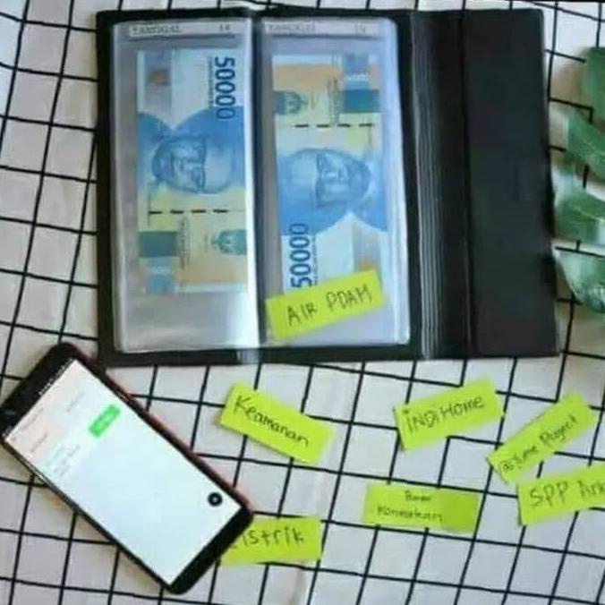 

Dompet Cheque-Giro-Uang Kertas Untuk Disiplin Terlaris