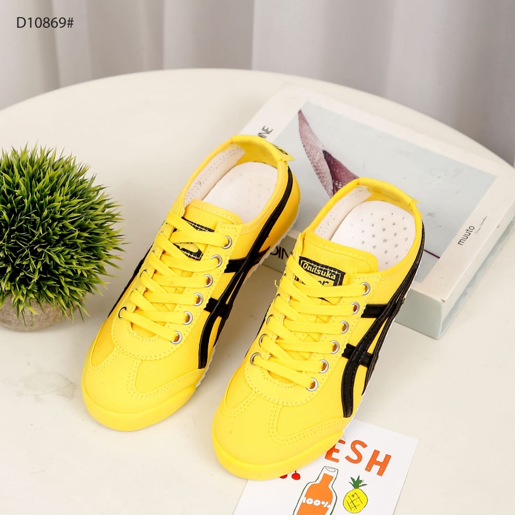 Fashion Canvas Lady Sneakers  D10869