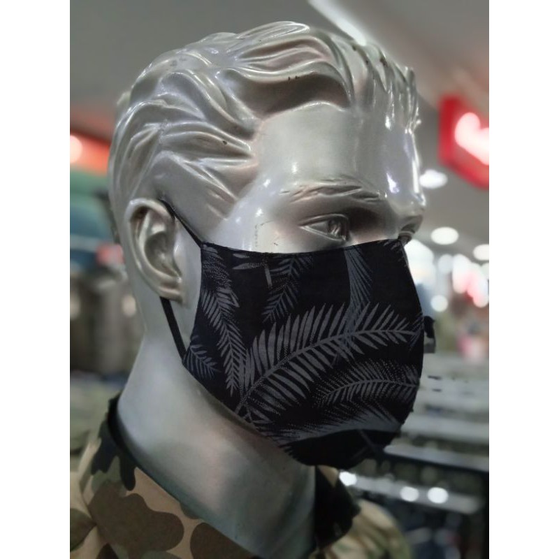 Masker Kain Carlos Moreno Batik 2