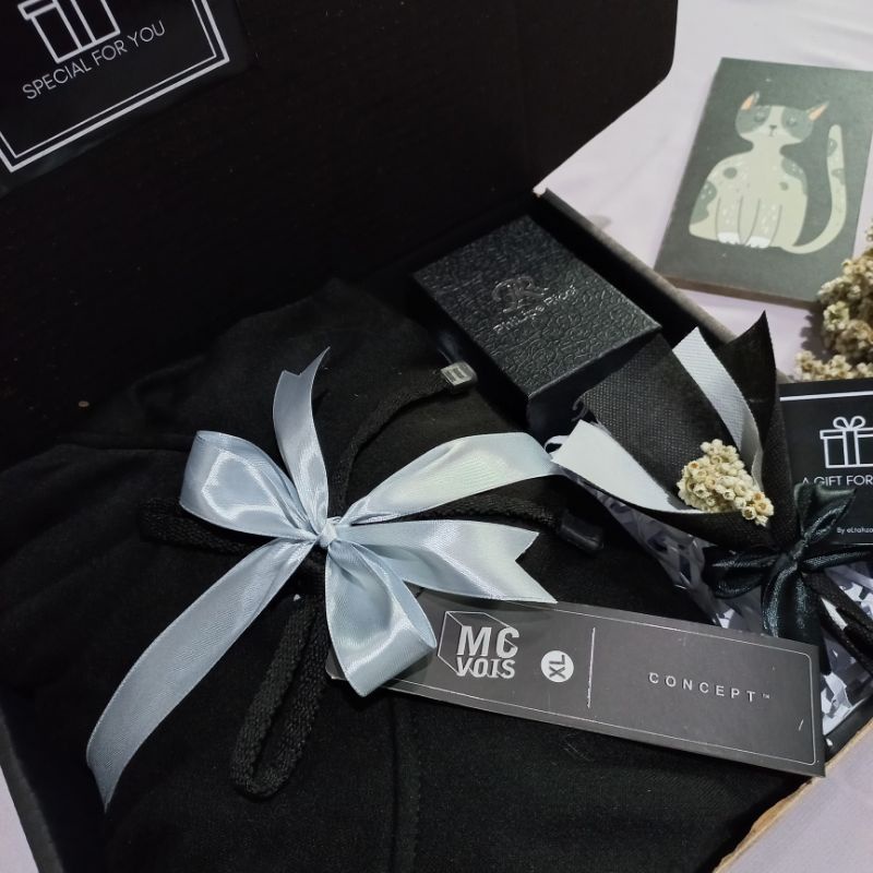 [HOODIE A] HAMPERS COWOK HOODIE PREMIUM GIFT BOX COWOK BLACK SERIES KADO ULANG TAHUN KADO WISUDA HADI ANNYVERSARY