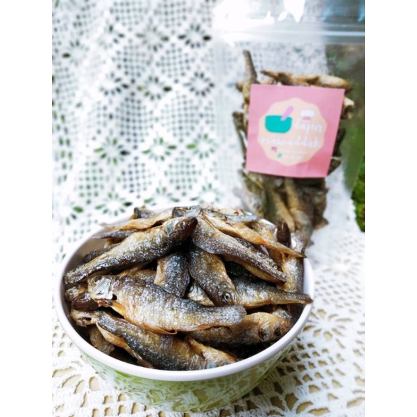 

Ikan Bilih/Ikan Bilis Matang