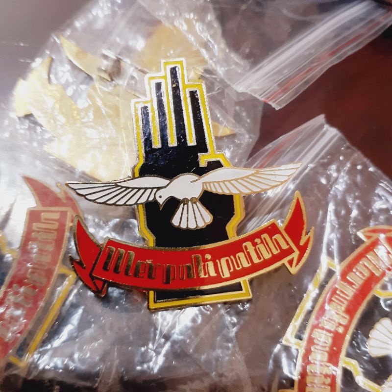 PIN SILAT MERPATI PUTIH