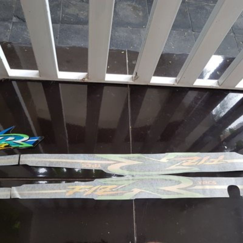 striping sticker yamaha fizr fiz r tahun 1998 ori nos