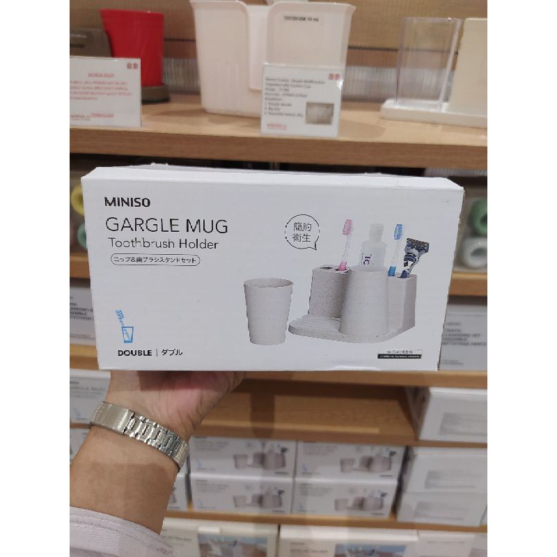 MINISO GARGLE MUG
