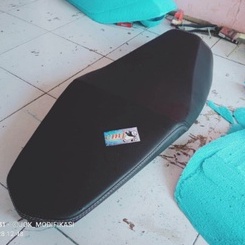 Jok Honda Pcx 150/160 Model Slim Hitam Polos