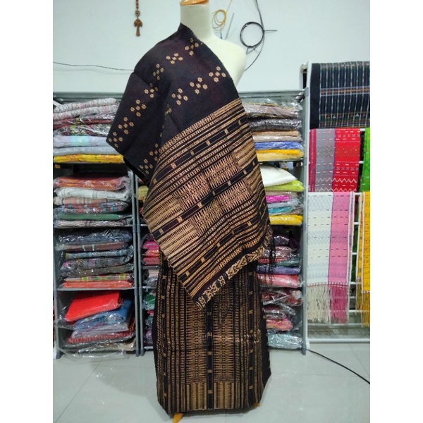 Songket Tarutung Pucca Bintik Kopi Gosong Tembaga