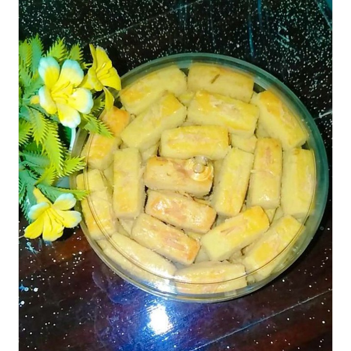 

KUKER (KUE KERING) LEBARAN