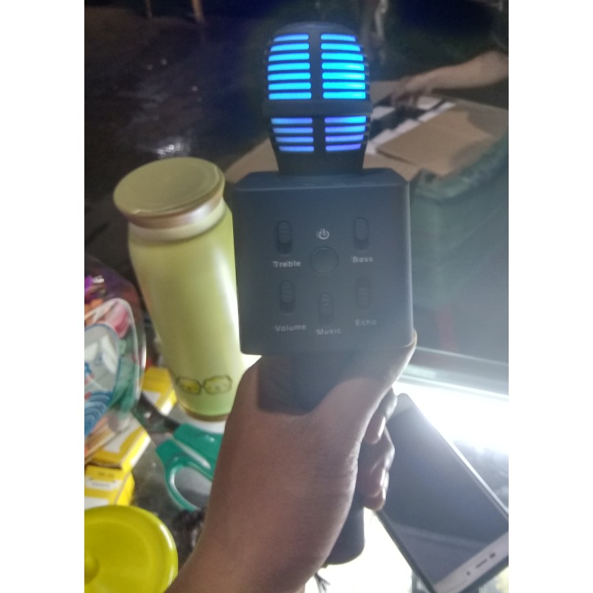 ORIGINAL SPEAKER MIC Q7 BLUETOOTH MIC KARAOKE WIRELESS SMULE TERMURAH
