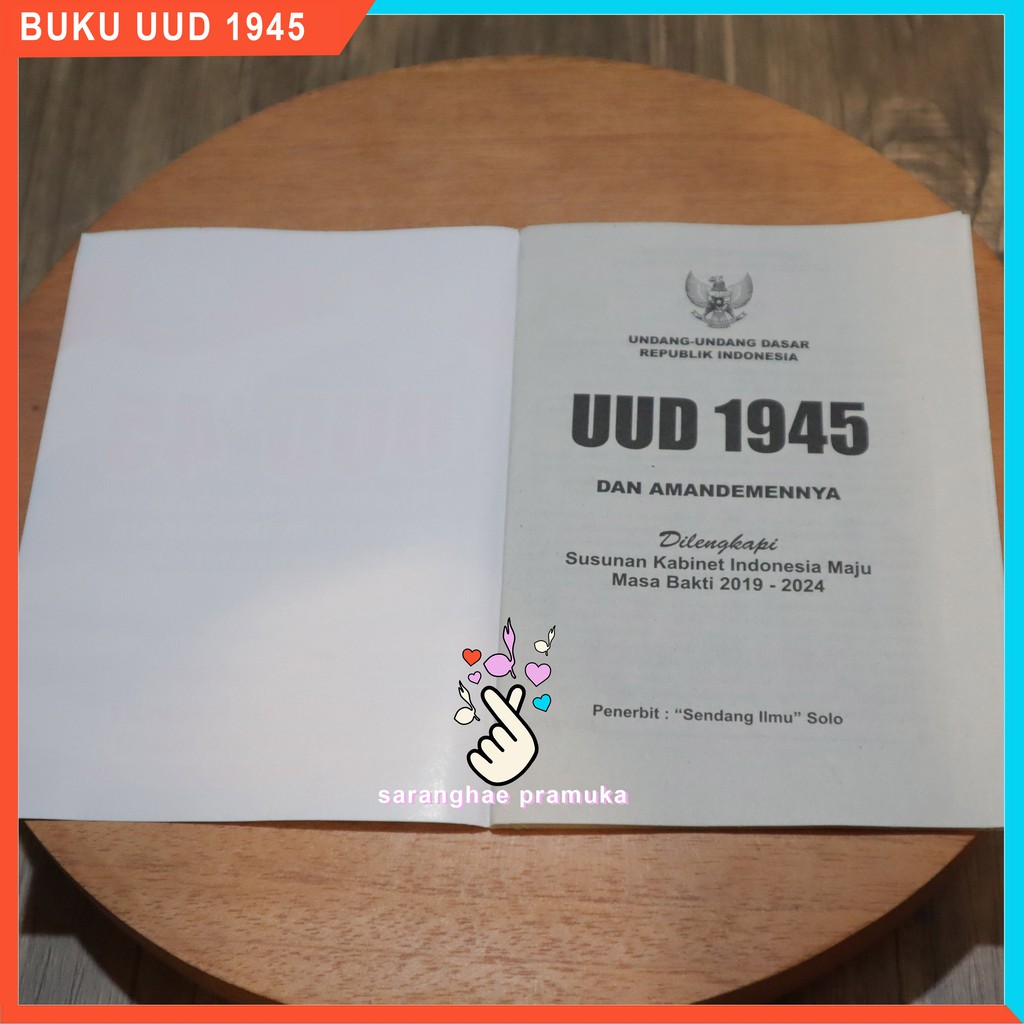 Buku UUD 1945