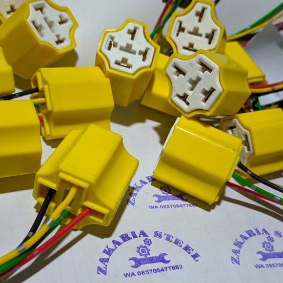 SOCKET CABLE RELAY CERAMIC - SOKET RELAY KLAKSON &amp; LAMPU KAKI 4 KERAMIK