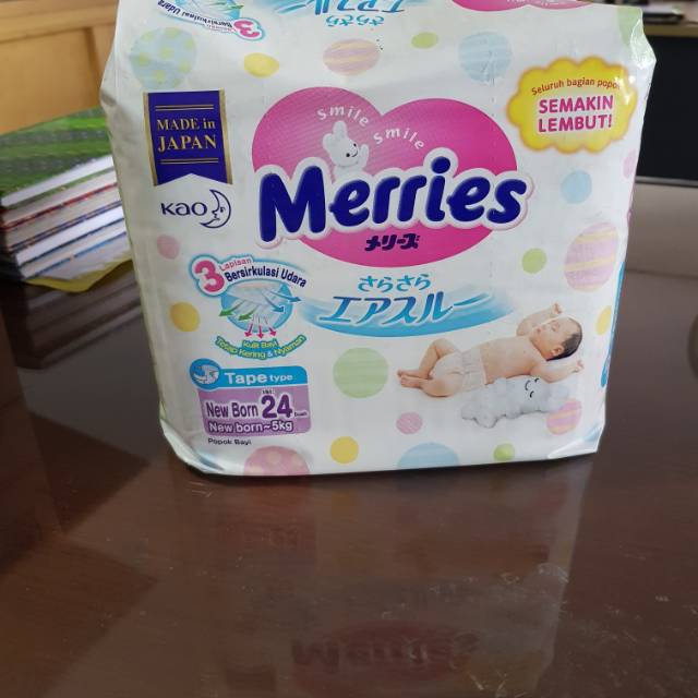 MERRIES PREMIUM NEW BORN 24 promo DES 2018