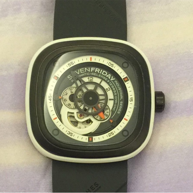 Sevenfriday