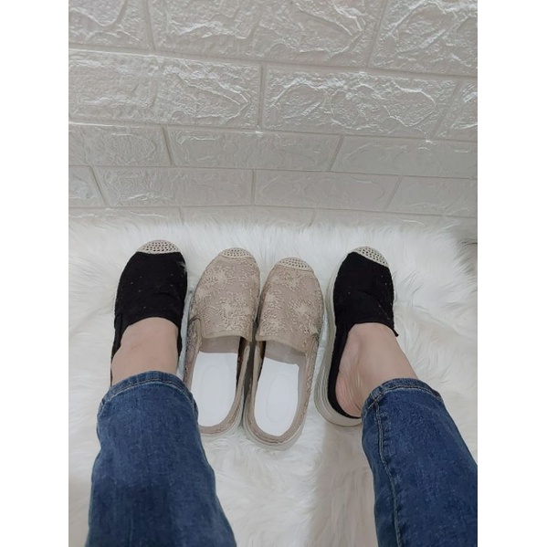 NF2424 - Sepatu Slip On Wedges Wanita Import