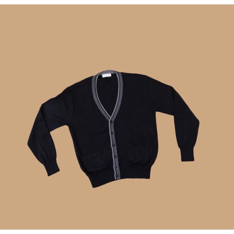 black cardi academia