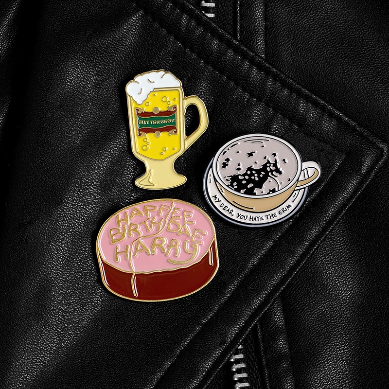 Bros Pin Enamel Desain Cangkir Kopi Mentega Kue Ulang Tahun