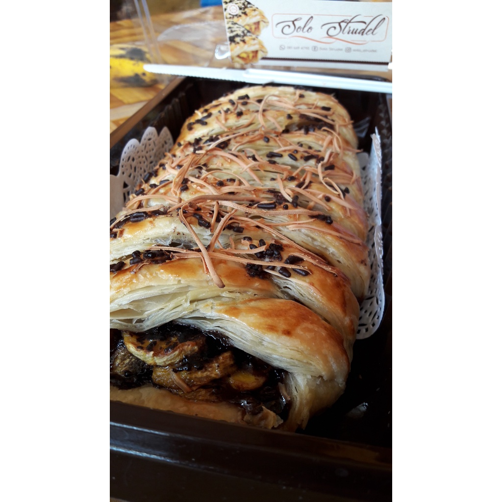 

Choco Cheese Banana Strudel