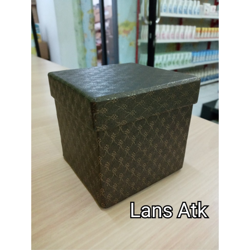 

Box Kado / Kotak Kado BK444 9.5x9.x5x9.5cm kardus box