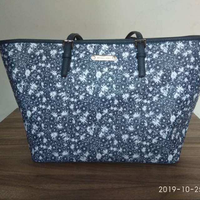 tas michael kors original 2019