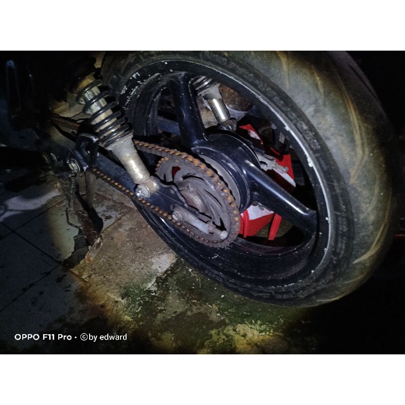 Velg tapak lebar thunder 125