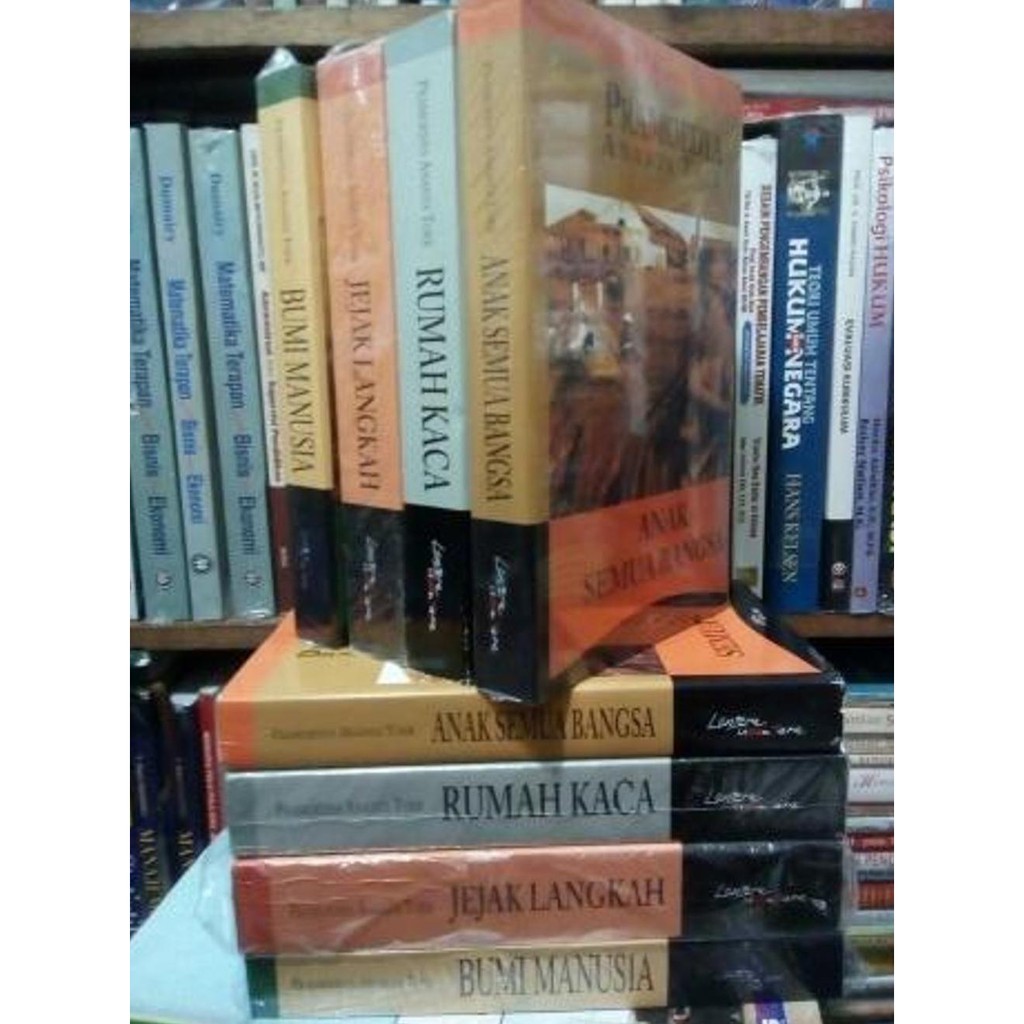 Paling Murah Tetralogi Pramoedya Ananta Toer 4 Buku Pulau Buru
