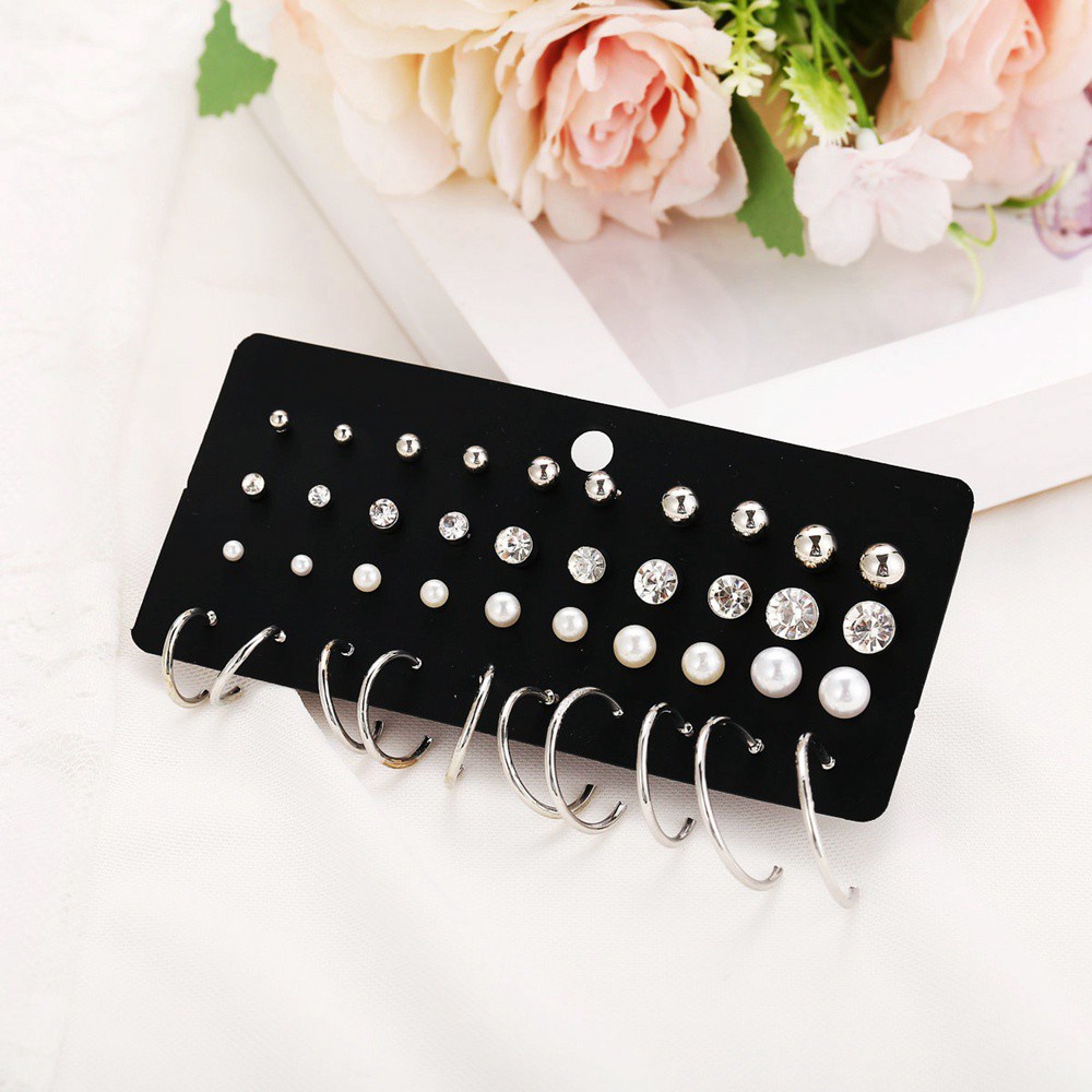 Set Anting Stud Bentuk Nanas Aksen Mutiara Bahan Zirkon Aneka Warna Untuk Wanita