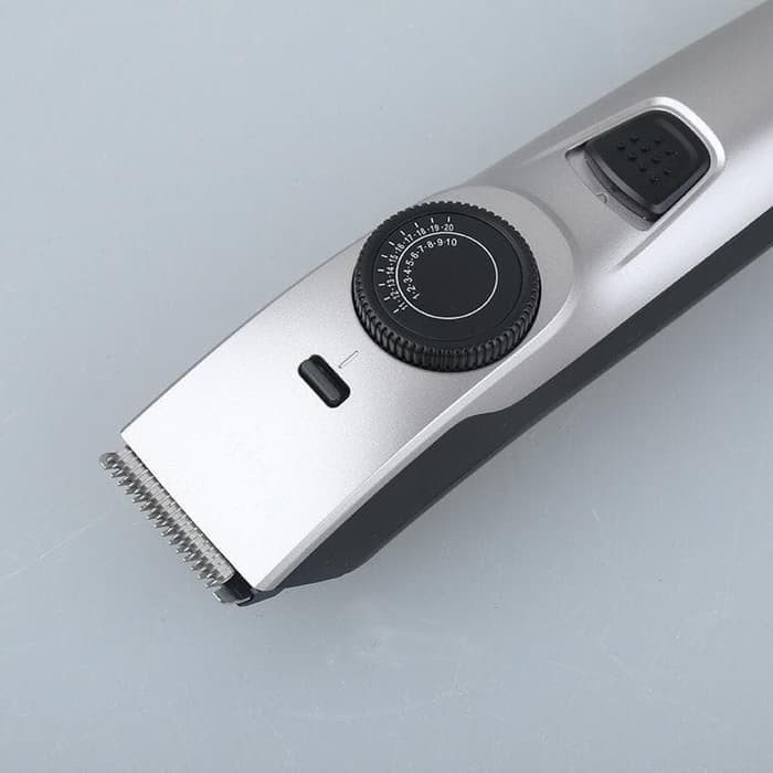 Kemei KM-7507 Professional Hair Clipper Rechargeable Electric Trimmer