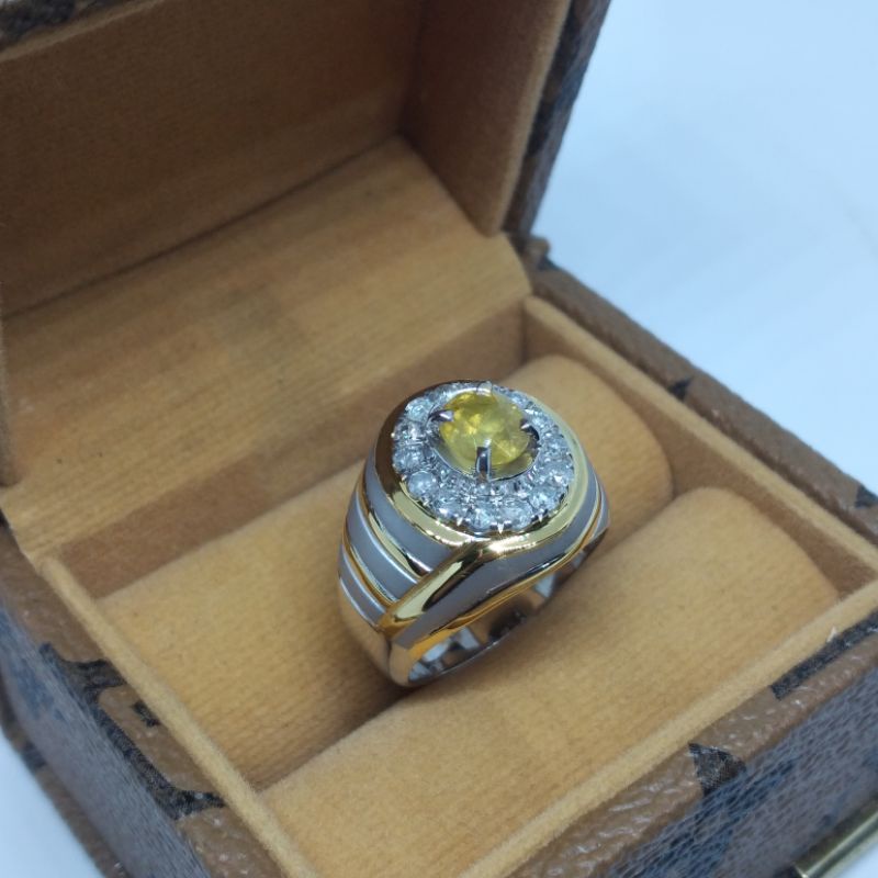 cincin berlian eropa asli dan batu yakut +memo