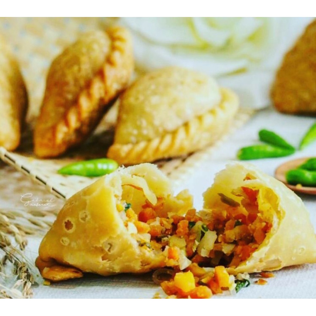 

Pastel Setengah Mateng (satuan)
