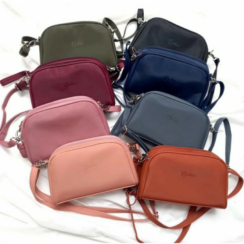 Vanilla bag by gabia