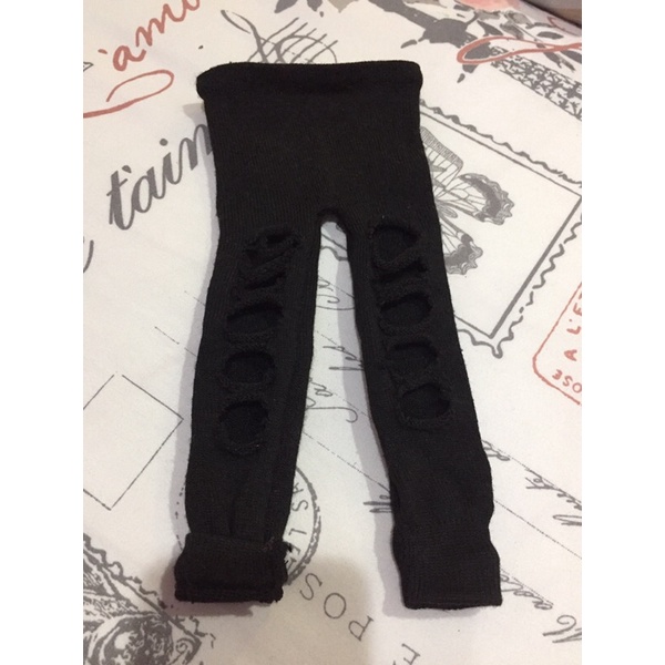 celana leging disney animator doll