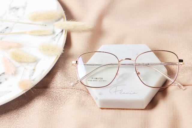 Flavia Eyewear - Kacamata Athena Square Steel (custom minus, photochromic, blueray, bluechromic dan photobrown)