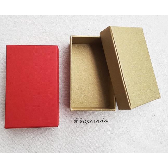 

➤ Kotak Kado / Souvenir uk. 10 x 5.8 x 3 cm - Biru ♚