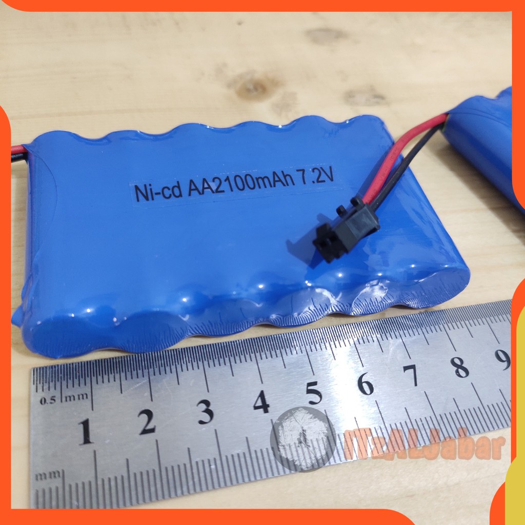 Baterai Mobil remot RC Nicd 2100mAh 7.2V soket Hitam